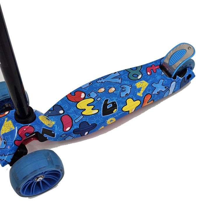 Детска триколка тротинетка синьо / многоцветно с 3 светещи колела