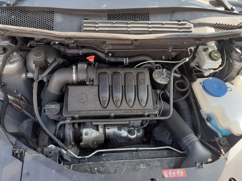 Vând sau schimb Mercedes B 180