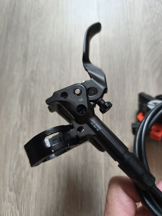 Frana spate Shimano Xt-Saint