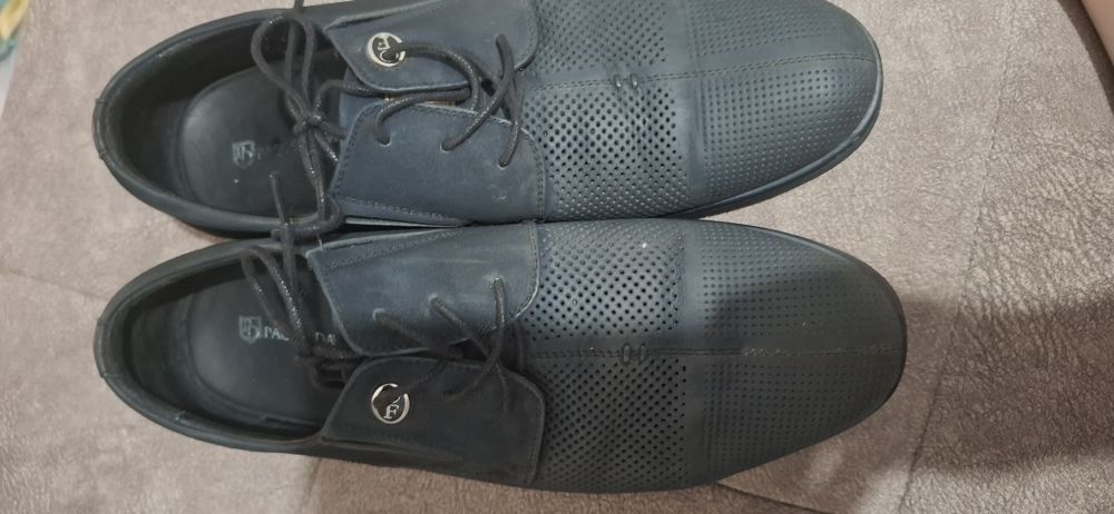 Продам мужские туфли