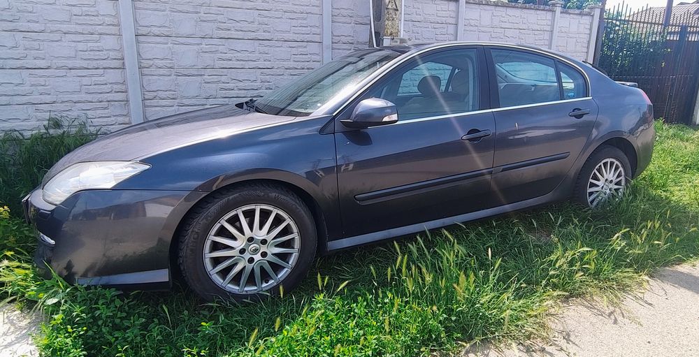 Vând Renault Laguna 3