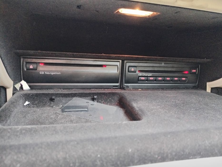 Ауди A6 C6 4F FSI 3.2 бензин