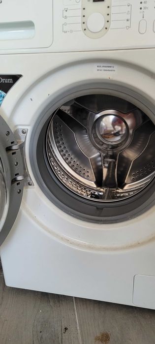 Mașina de spălat rufe 5 kg cu rezistenta ceramica