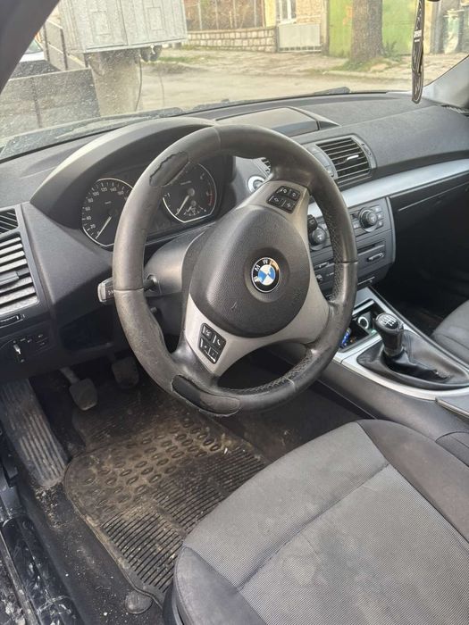 Бмв е87 118д 122к на части