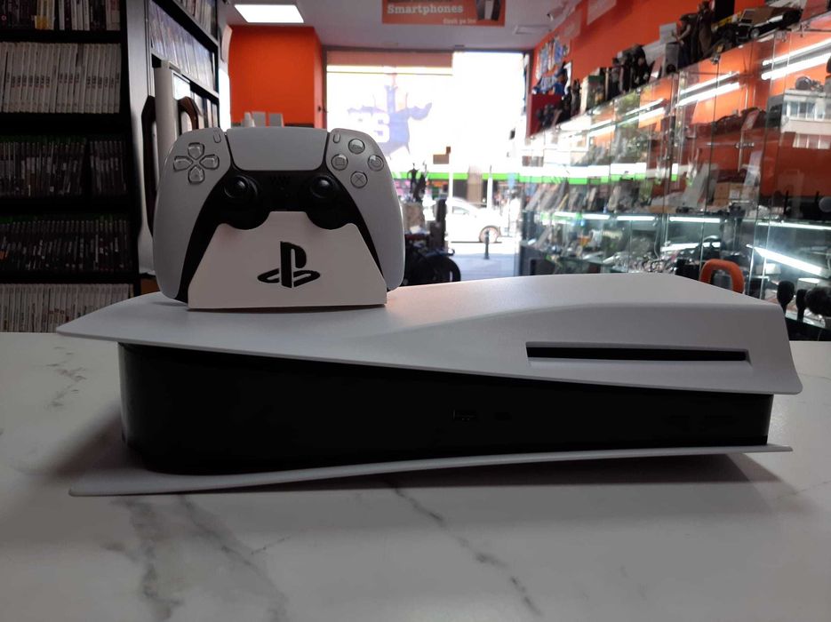 Used Products Bucuresti/Consola Sony Playstation 5 Disk Edition 825 Gb(PS5) + Controller/Garantie 12 LUNI