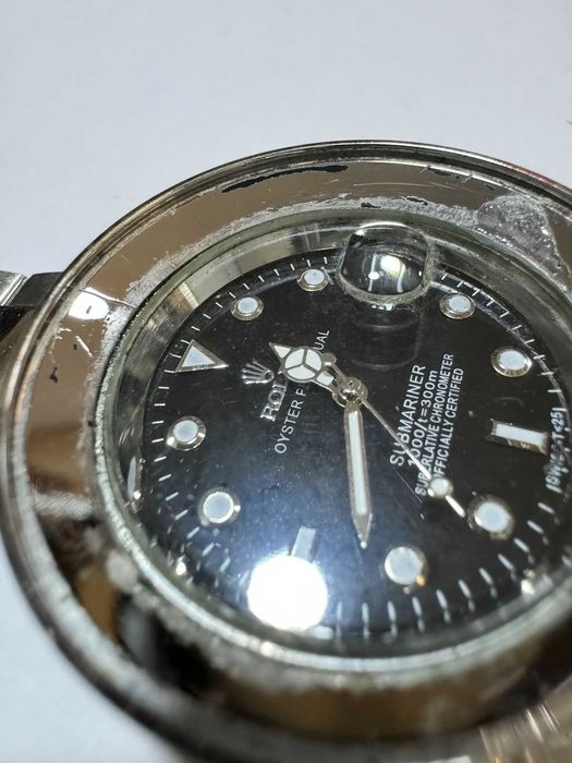 Продавам дамски часовник Rolex