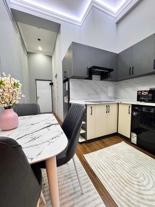 Новая квартира с мебелью в ЖК Black Towers, 26 м² — срочно