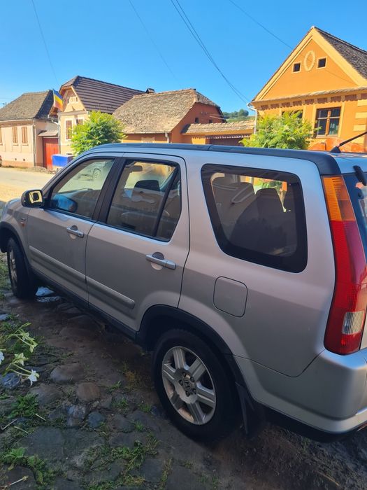 Vând Honda crv 2.0 v-tec 4x4