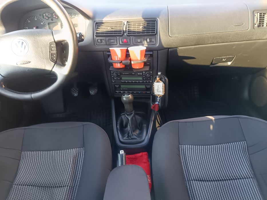 VOLKSWAGEN Golf 2002 — imagine 3