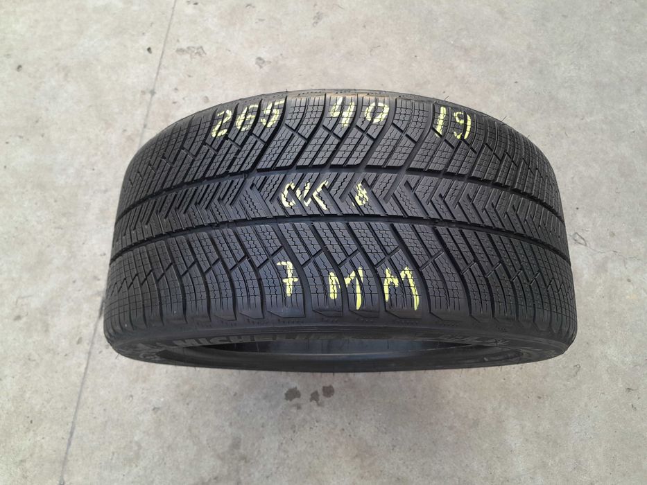 O anvelopa de iarna 265 40 19 michelin pilot alpin PA4 profil 7 mm