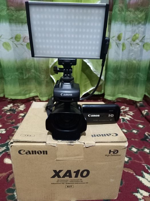 Canon xa 10. SOTILADI