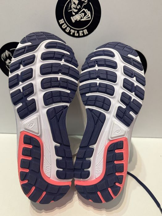 Маратонки ASICS GEL  GLORIFY  5. Номер 40.5