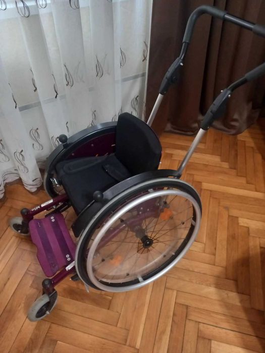 Количка за деца със специални потребности