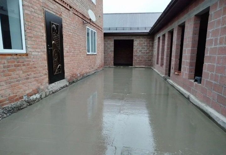 Стяжка полов под лазерный уровень
