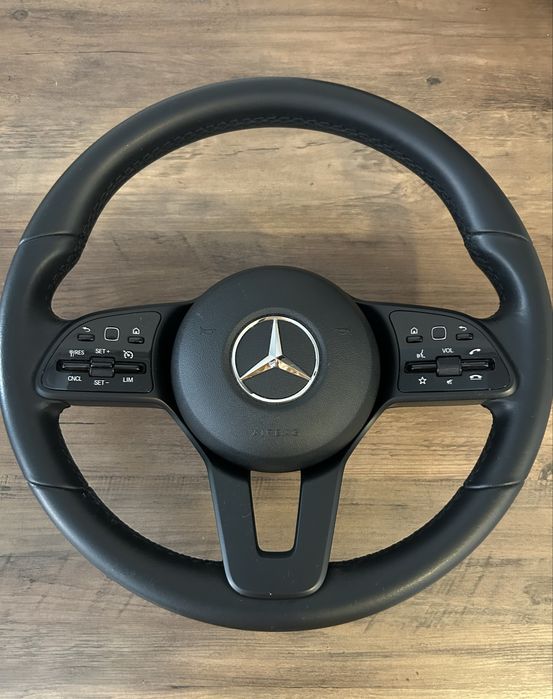 Vand volan AMG PENTRU Mercedes