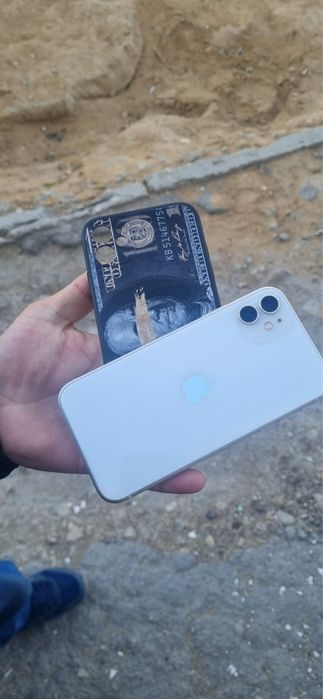 Айфон 11  сатылады