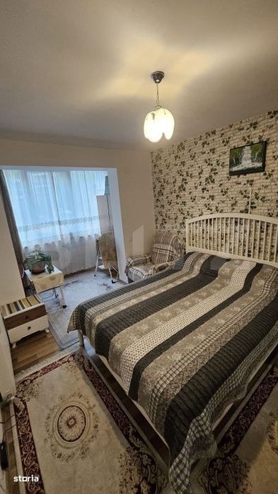 Apartament semidecomandat cu 3 camere, 67 mp, parcare inclusa, zona Fl
