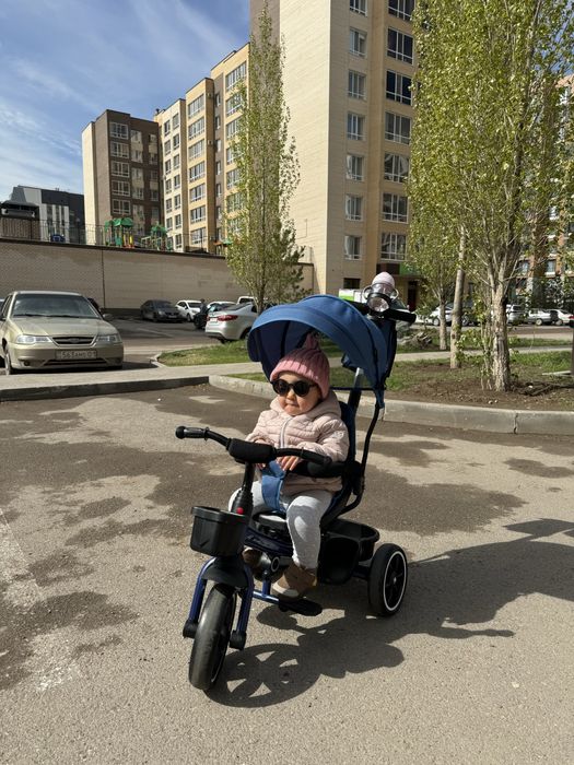 Велосипед детский с ручкой