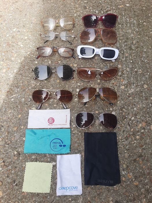 Слънчеви очила и кърпички