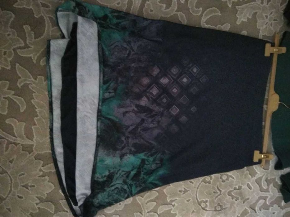 Стильная новая двойка Турция: пиджак, юбка. Размер 44 турецкий.