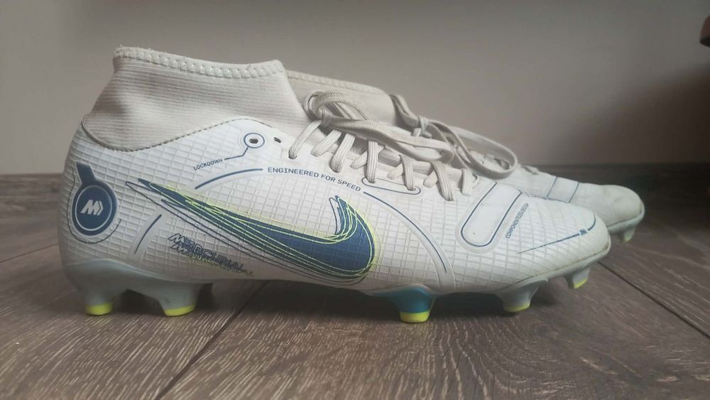 Футболни обувки Nike Mercurial Superfly 8 Academy