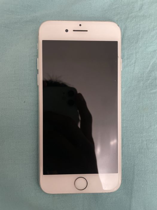 Iphone 7 в хорошем состоянии