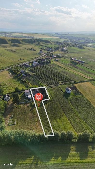 SE VINDE Casa (demolabila) + Teren construibil, in Sat Hreatca, jud.SV