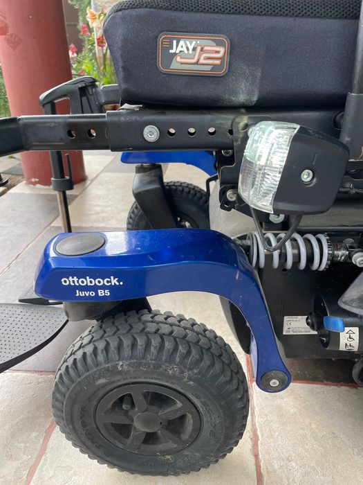Fotoliu rulant electric Ottobock Juvo B5