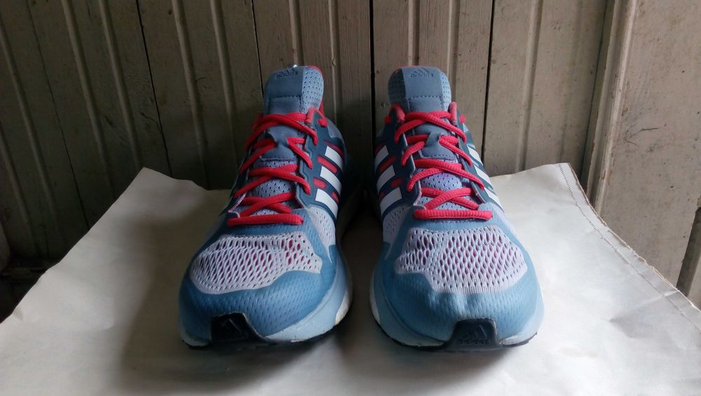'' Adidas Supernova ST''оригинални маратонки 39 номер