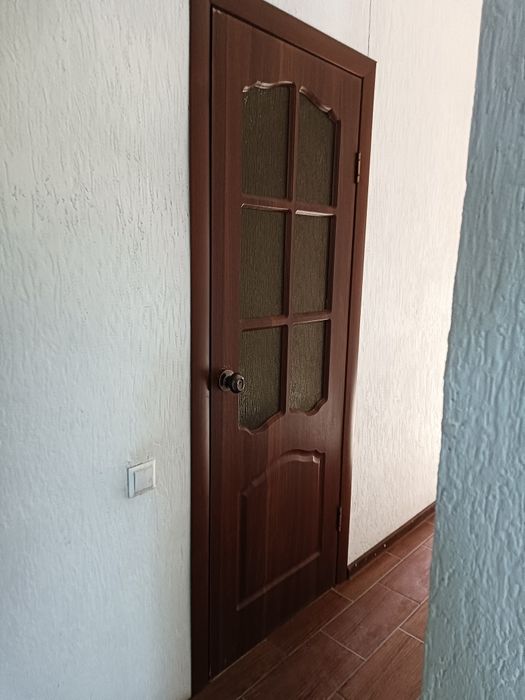 Продам межкомнатные двери