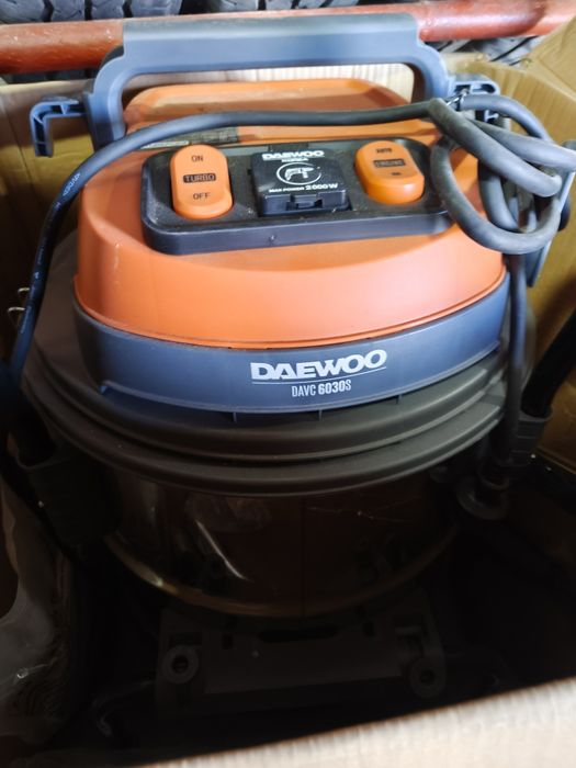 Пылесос продам DAEWOO