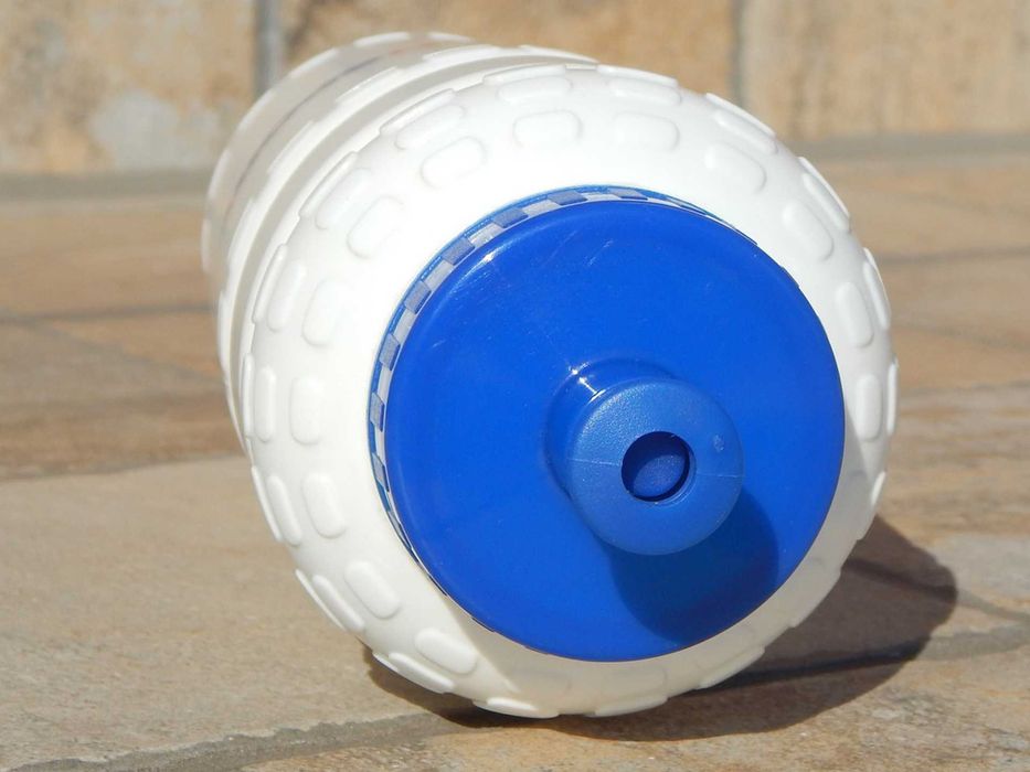 Bidon apa Intersport 1L nou nefolosit