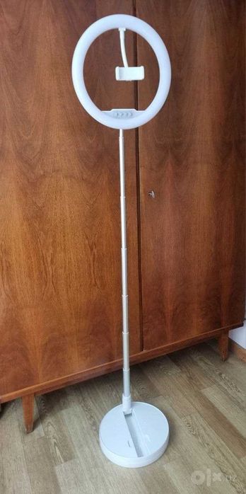 Складная кольцевая LED лампа 2-в-1 / Штатив для селфи и тиктока