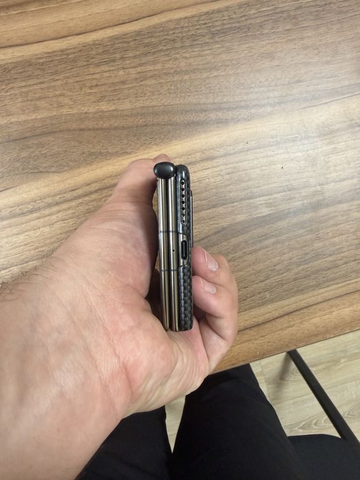 Huawei mate XT Ultimate design