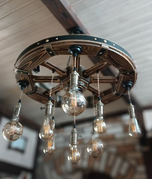 Люстра колесо.Люстра балка.