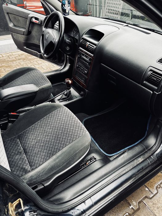 Vand Opel Astra 1.8 2002