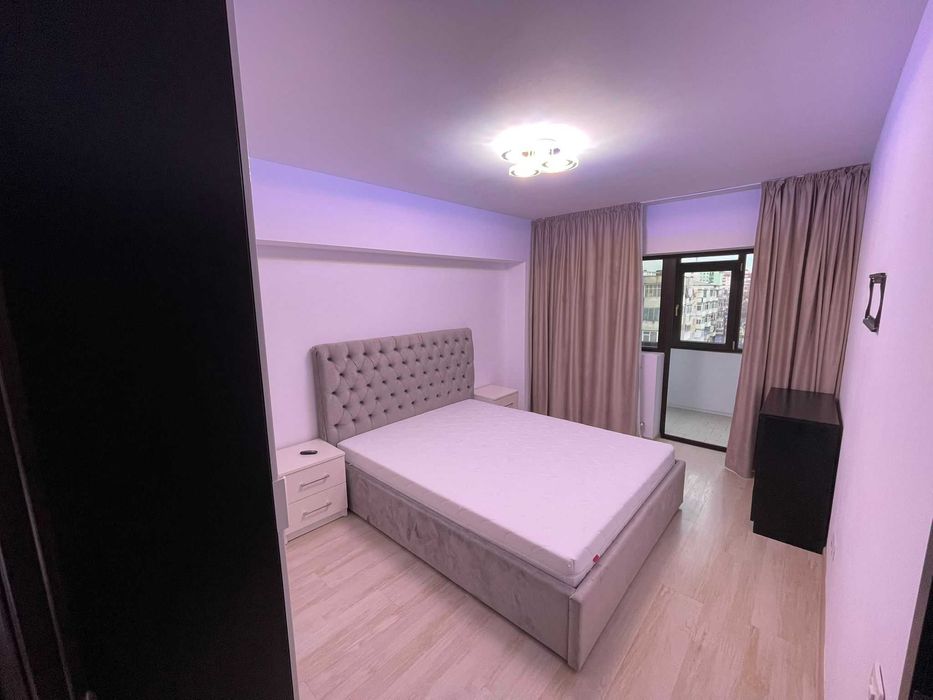 De inchiriat apartament 3 camere in Pietonal