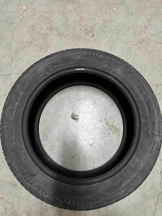 Шины летние Bridgestone на 19