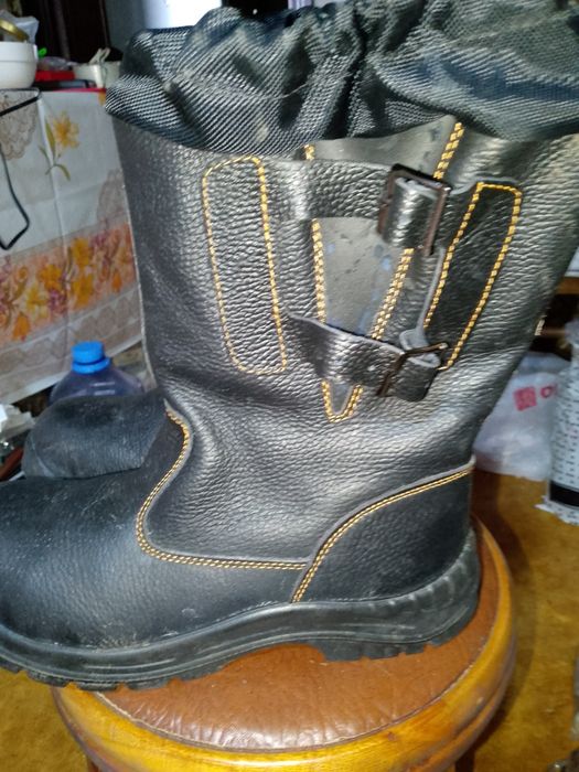 Сапоги рабочие кирзовые
