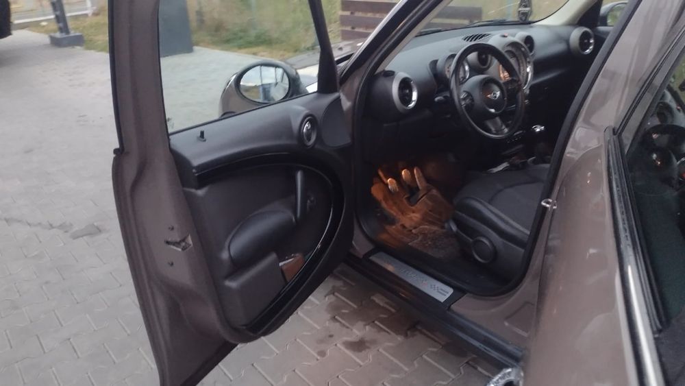 Vand Mini Cooper 1.6 Benzina 4x4