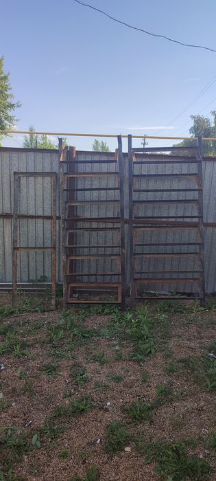 Продам лестничные пролеты