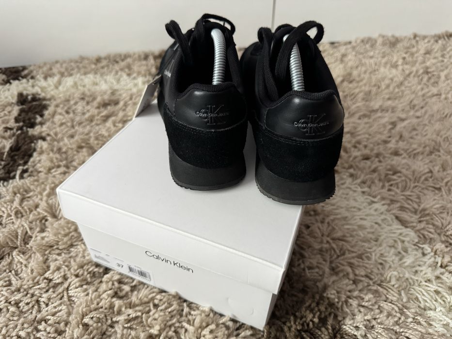 Adidasi Calvin Klein