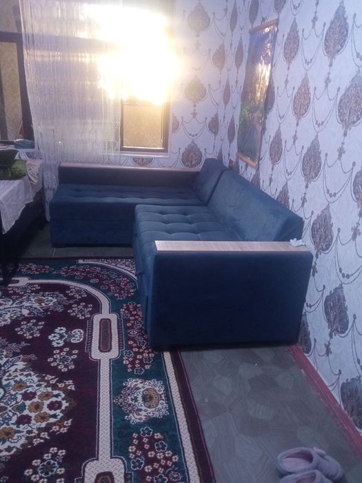 Уголок спальный сотилади