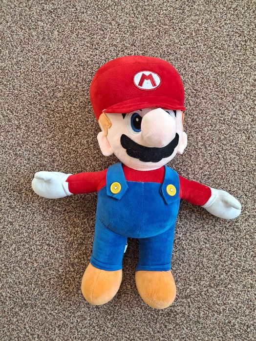 Плюшени играчки герои