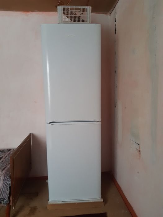 Холодильник (бирюса)