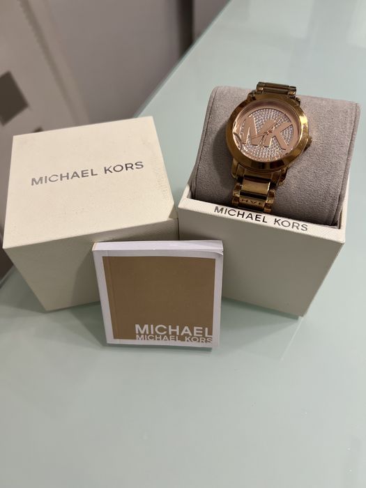 Дамски часовник