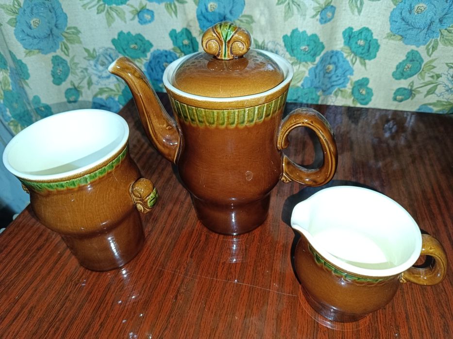Фарфоровый кофейный сервиз