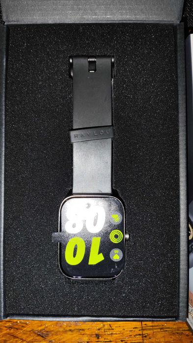 Смарт часы браслет