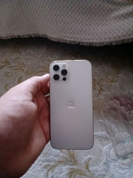 Iphone 12 pro Идеальное состояние Есть гарантия
