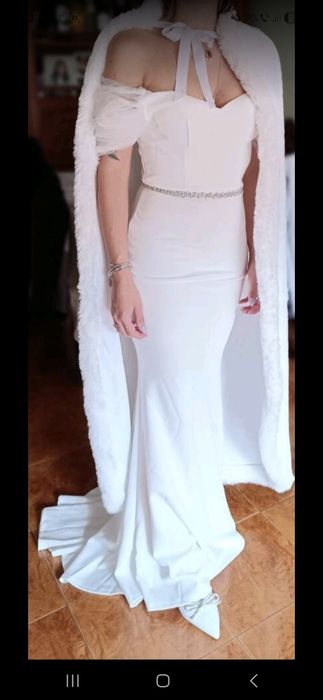Rochie alba , mărimea M